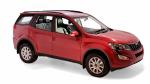 Mahindra XUV500 2015 года